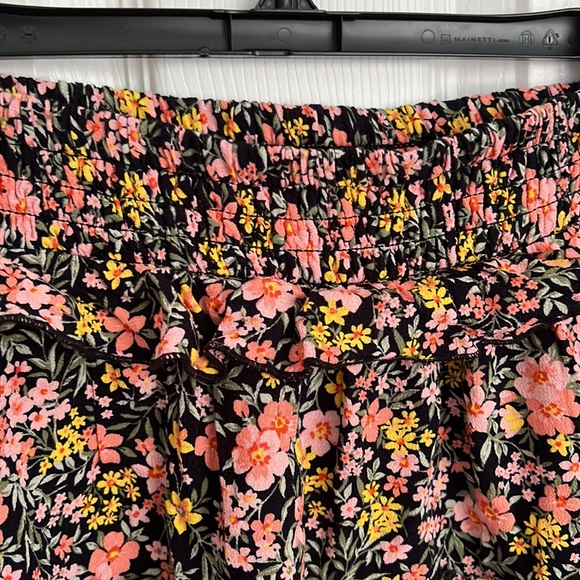 American Eagle Floral Skirt - Picture 3 of 4